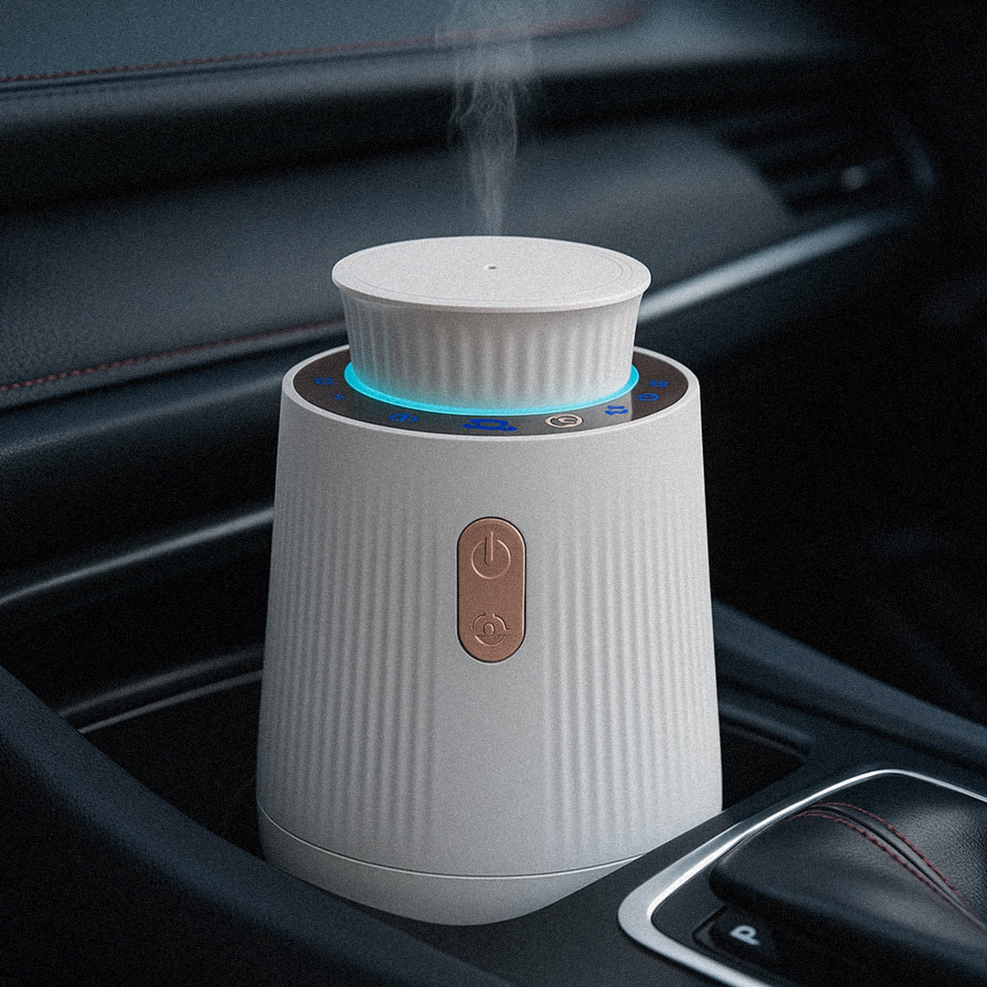 Diffuseur de parfum électrique Maison Cyrelle pour voiture, design blanc avec LED bleue